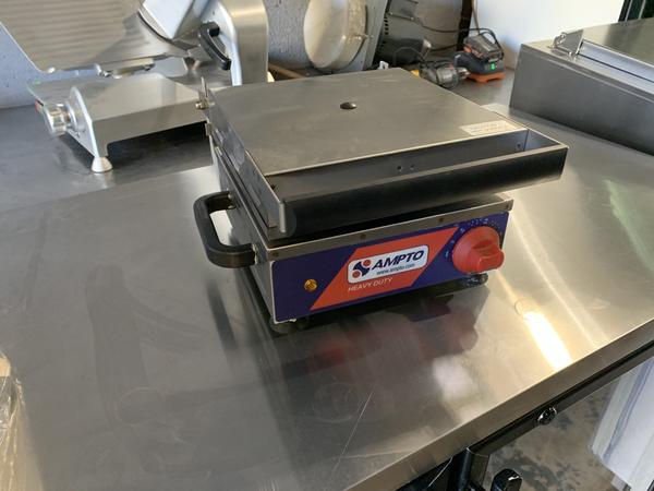 Modelo AMPTO No. WB Waffle/Baker